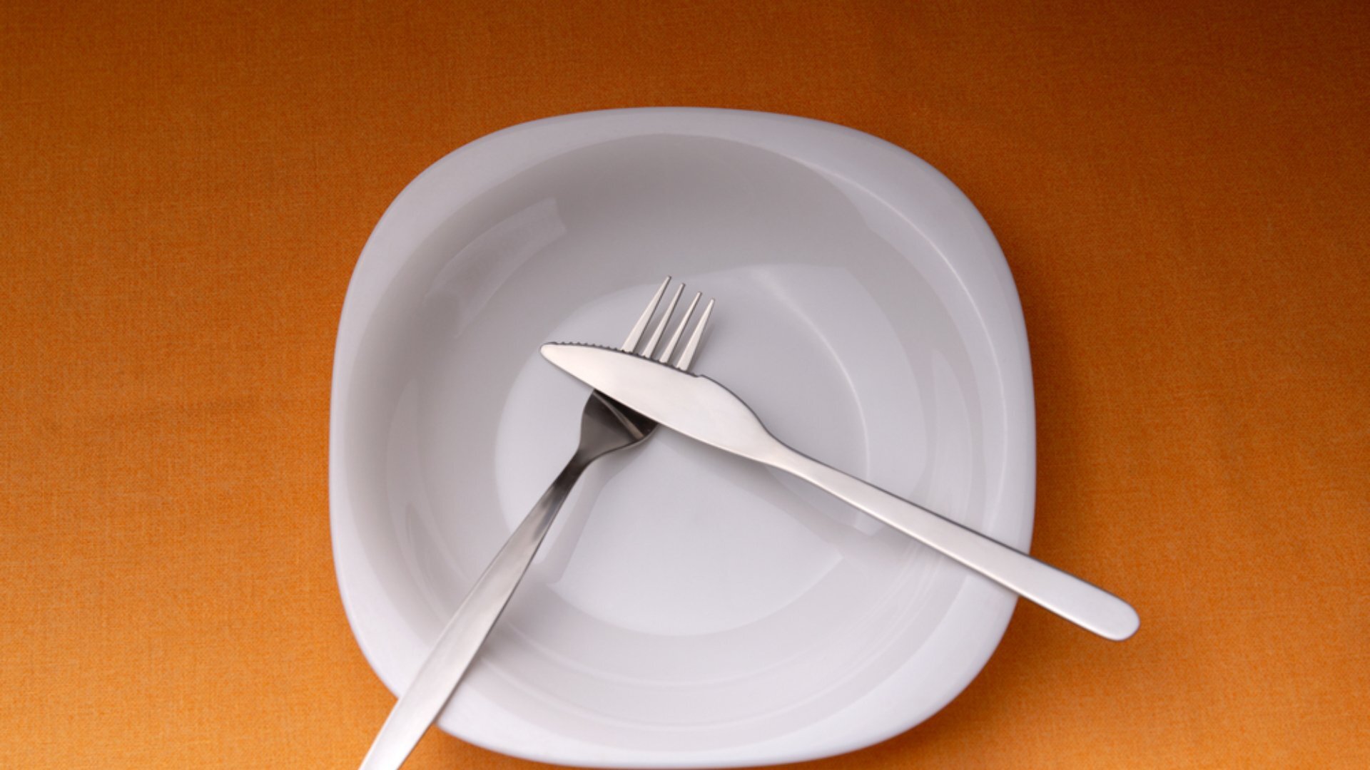 Restaurant etiquette What the different positions of cutlery mean